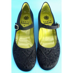 Scott Rankins embroidered satin leather lined mary jane saddle shoes size 7m
